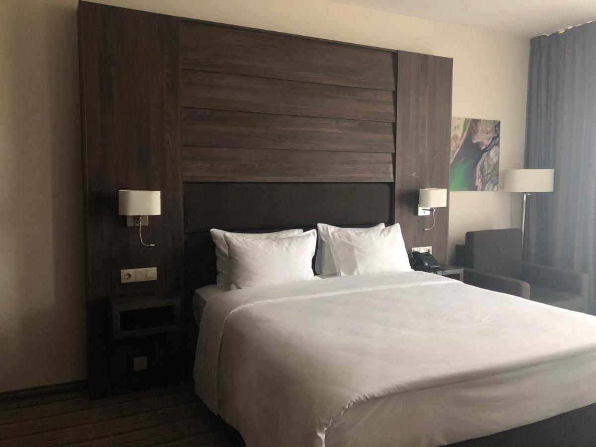 סופיה Airport Apartment & Office מראה חיצוני תמונה